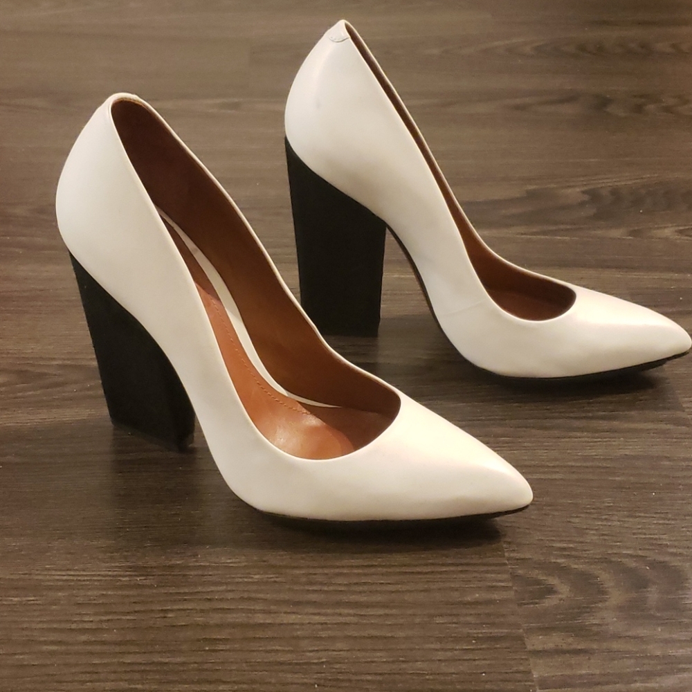 Schutz White leather black block heel